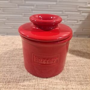L. Tremain Café Retro Butter Bell Crock In Maraschino Red